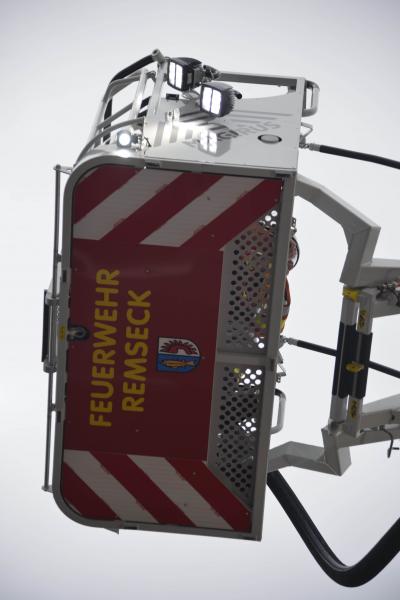 Waiblingen-Bittenfeld: Feuerwehr Waiblingen und Remseck ueben Zusammenarbeit mit Alarmuebung